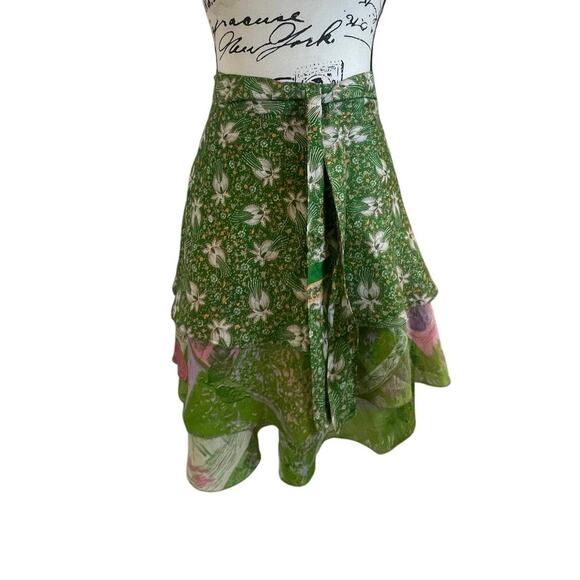EARTHBOUND TRADING Co. WRAP SKIRT GREEN FLORAL SILK ONE SIZE FIT MOST FAIRY CORE - Picture 10 of 16